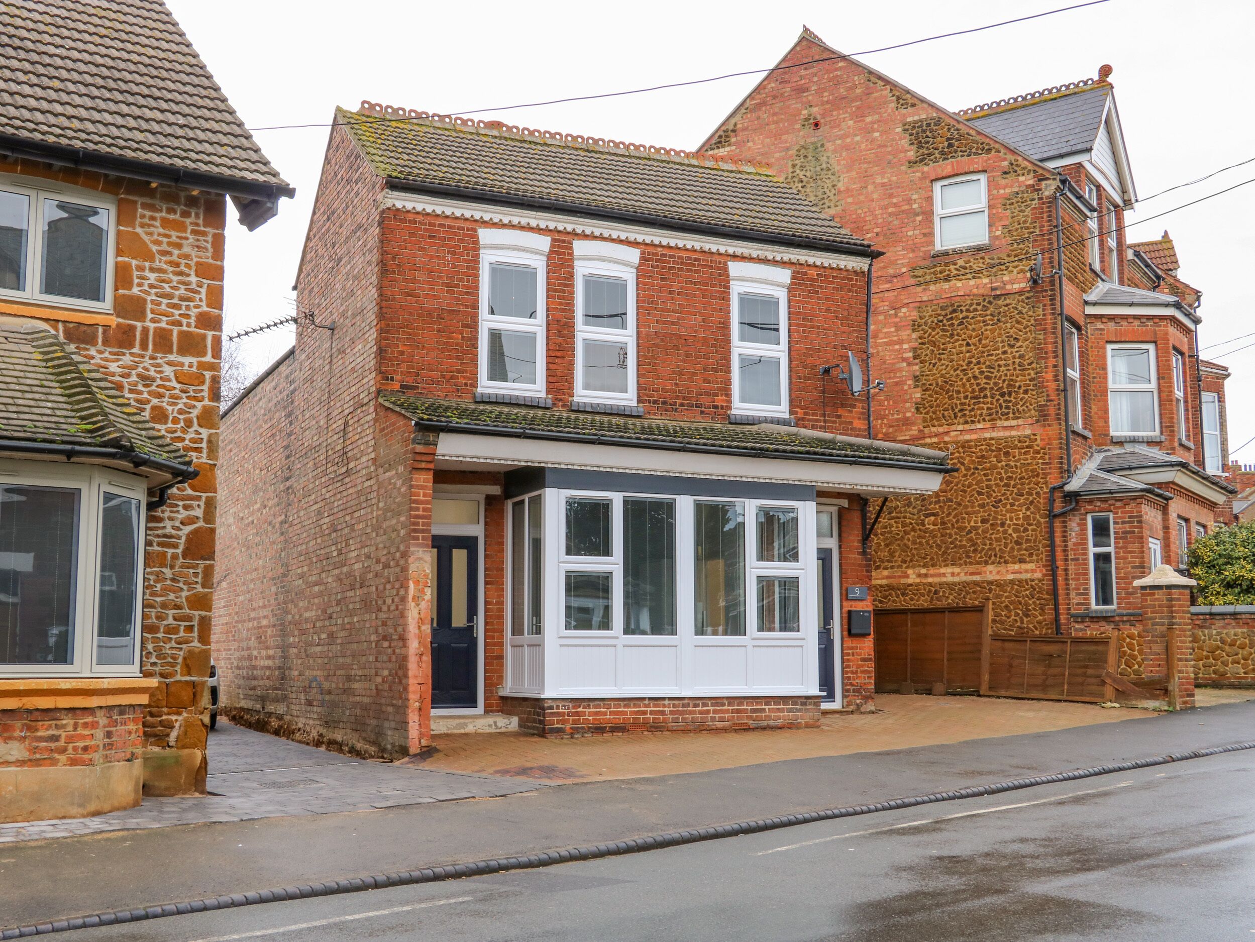 SEA BREEZE APARTMENT NO. 7, pet friendly in Hunstanton
