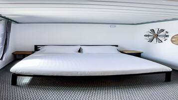 1 chambre, fer et planche à repasser, accès à Internet, literie fournie