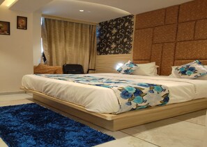 Deluxe Room - Hotel Lotus Villa (Ahmedabad)