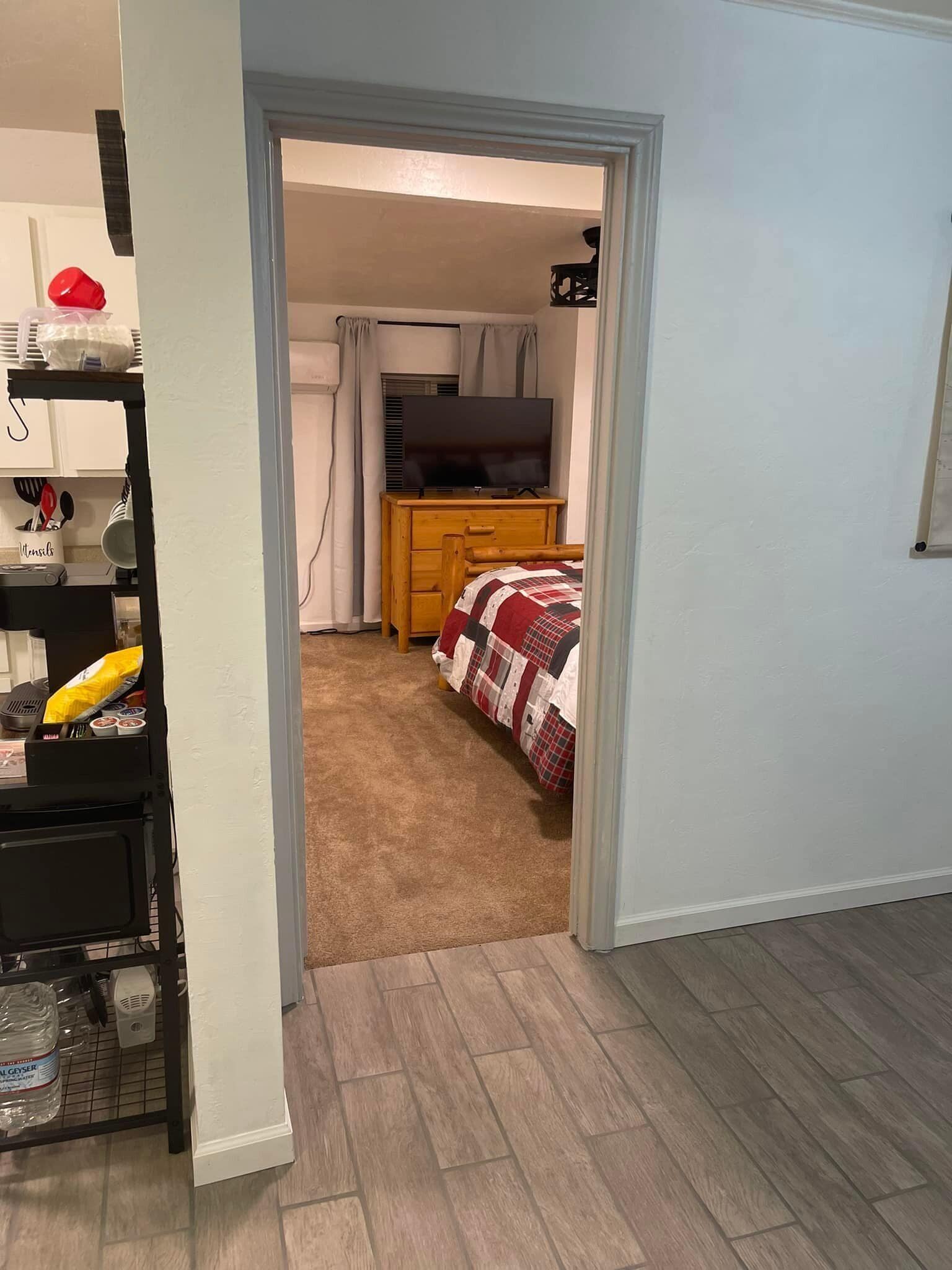 3 bedrooms, travel crib, free WiFi, bed sheets