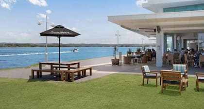 Spa Retreat Ballina - Your own private spa to enjoy - FREE Wi-Fi