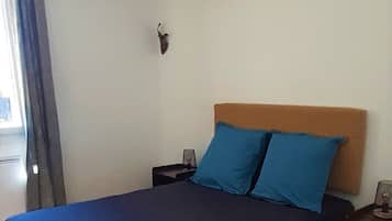 1 bedroom, iron/ironing board, free WiFi, bed sheets