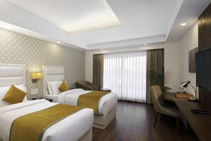 Room - Cygnett Inn Paras (Dehradun)
