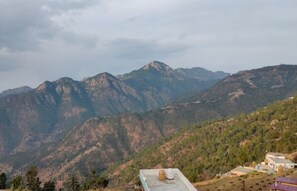 Exterior - Camp Awara Kanatal (Tehri)