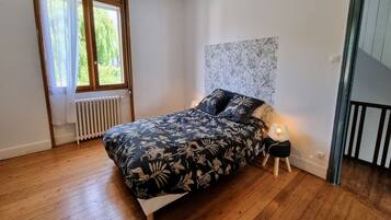 3 chambres, Wi-Fi gratuit, draps fournis