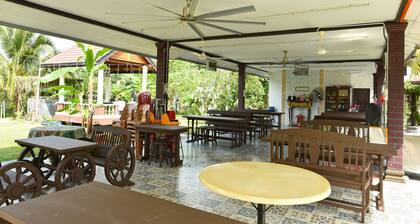 Hotel O My Daddy Farm Chalet