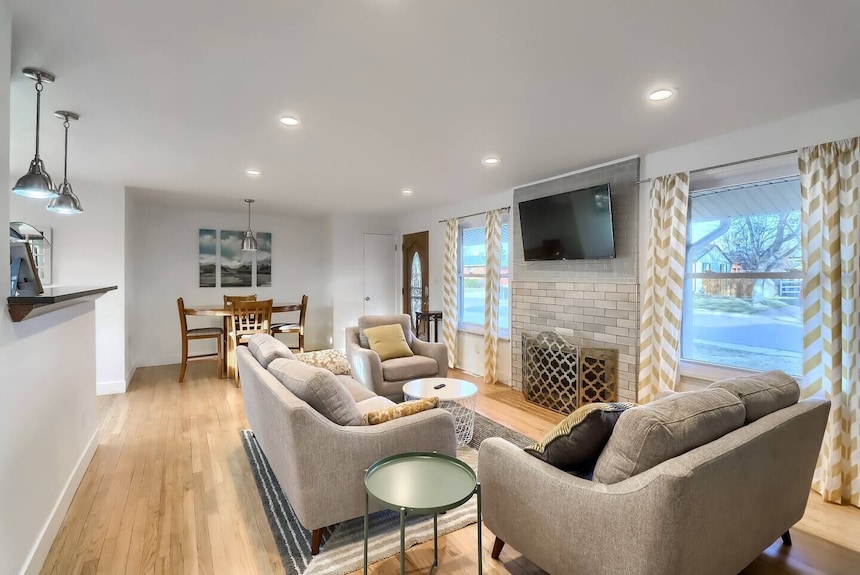 Denver Getaway With Two Living Rooms And Yard - Highlands Ranch, CO