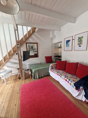 1 chambre, Wi-Fi gratuit, draps fournis