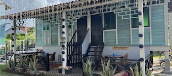 OYO 90564 Homestay Rumah Warisan