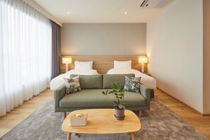 Premier Twin Room - Centara Life Wisma Hotel Ratchaburi (Ratchaburi)