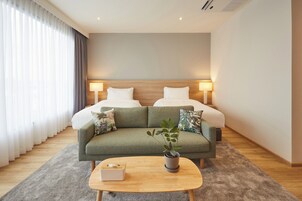 Premier Twin Room | Desk, laptop workspace, free WiFi, bed sheets