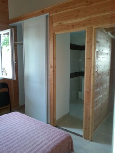 BEAUTIFUL RECENT CHALET TYPE "CABANE TCHANQUEE