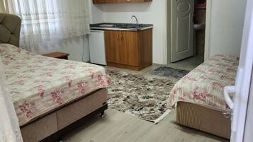 Individually decorated, desk, free WiFi, bed sheets