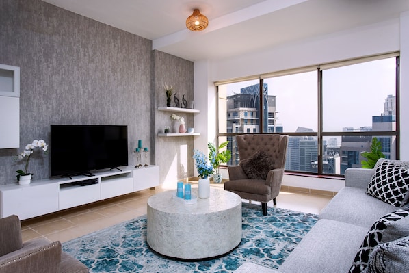 Appartement classique, 2 chambres, vue sur la marina | Vue de la chambre