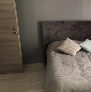 4 slaapkamers, geluiddichte muren, wifi