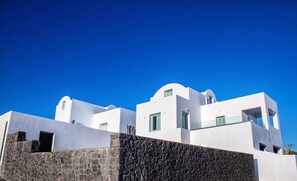 Exterior - White Element (Santorini)