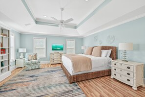 4 dormitorios, tabla de planchar con plancha, wifi gratis y ropa de cama