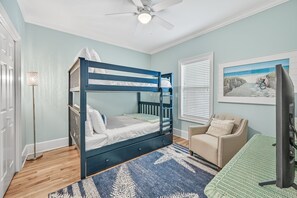 4 habitaciones, tabla de planchar con plancha y wifi gratis