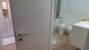 Doccia, bidet