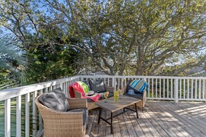 Property grounds - Dog Friendly,  private beach home by the pier (Kure Beach)