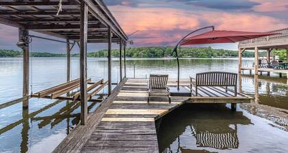 Lake Gaston Duo Side B Kayak, Water mat, Gameroom