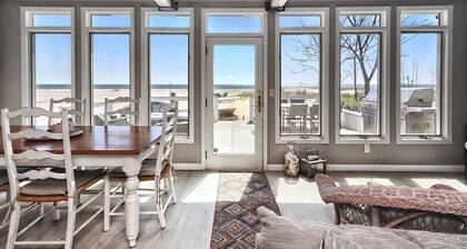 Beach front home with deck, balcony and private beach!