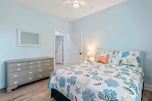 4 chambres, fer et planche à repasser, Wi-Fi, draps fournis