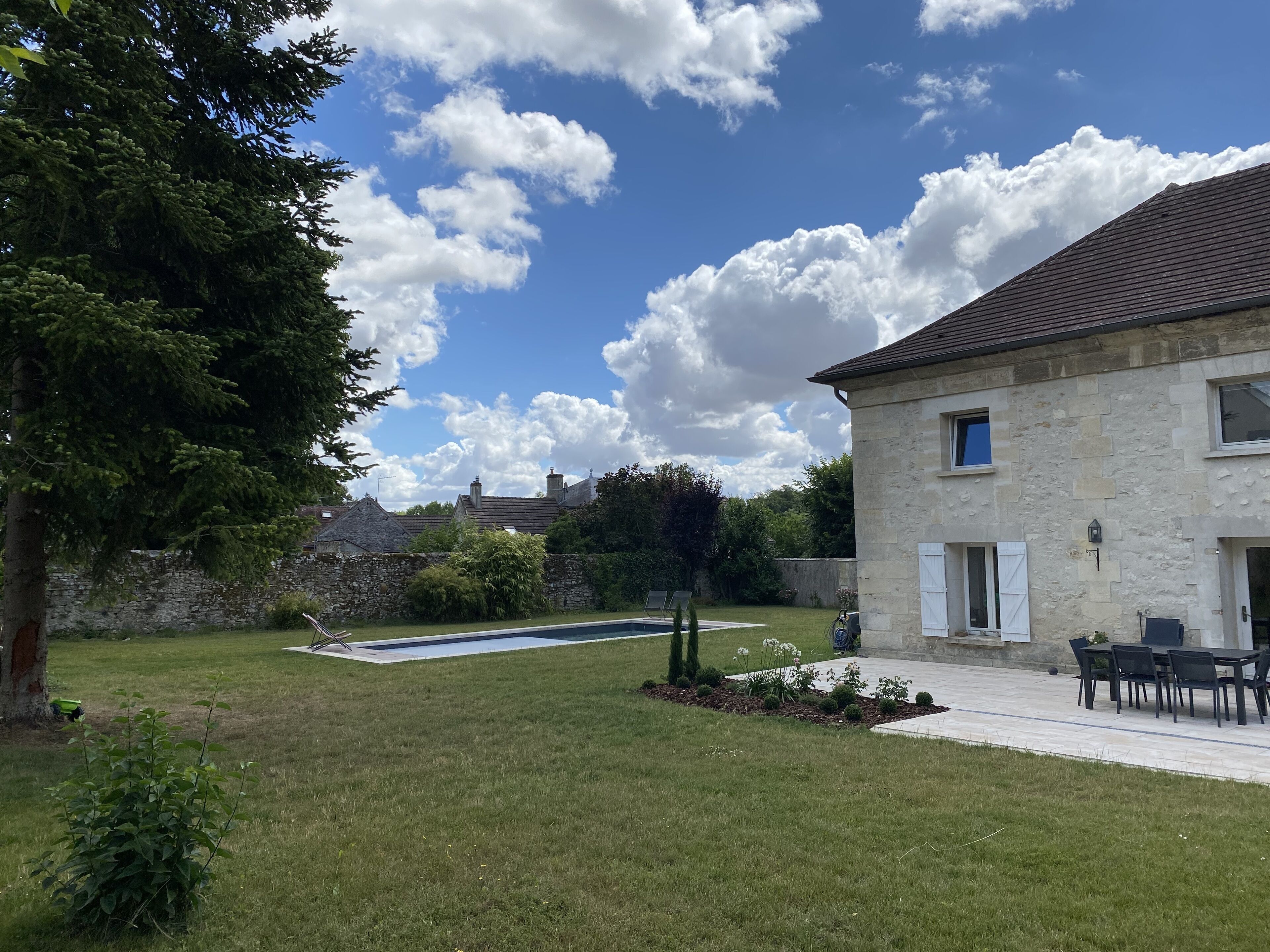 Piscine extérieure, piscine chauffée