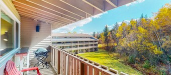 Ski-in/out 2-story condo with balcony, on-site indoor pool, hot tub, sauna, W/D