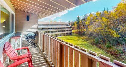 Ski-in/out 2-story condo with balcony, on-site indoor pool, hot tub, sauna, W/D