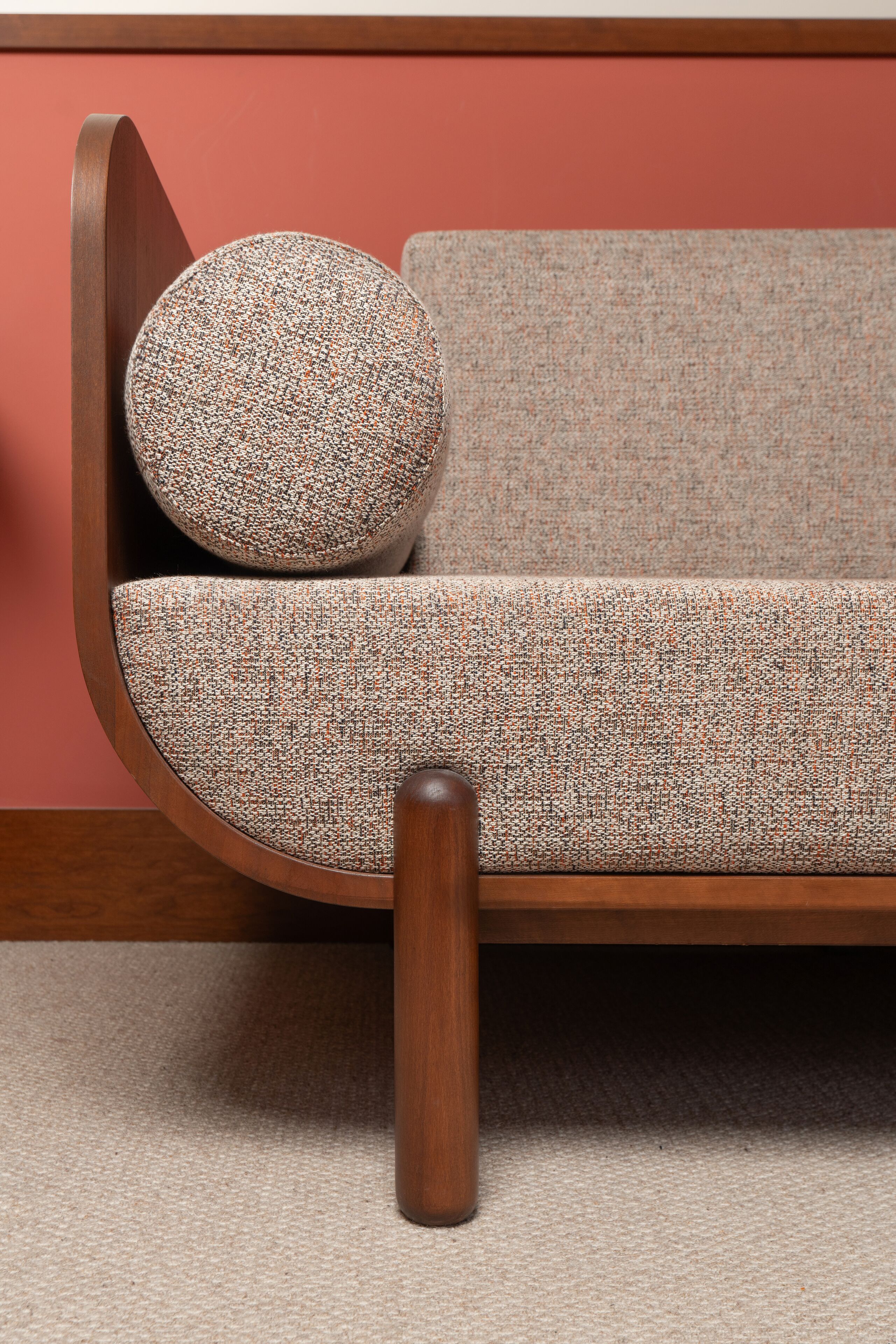 105-inch lcd tv with cable channels, tv, netflix