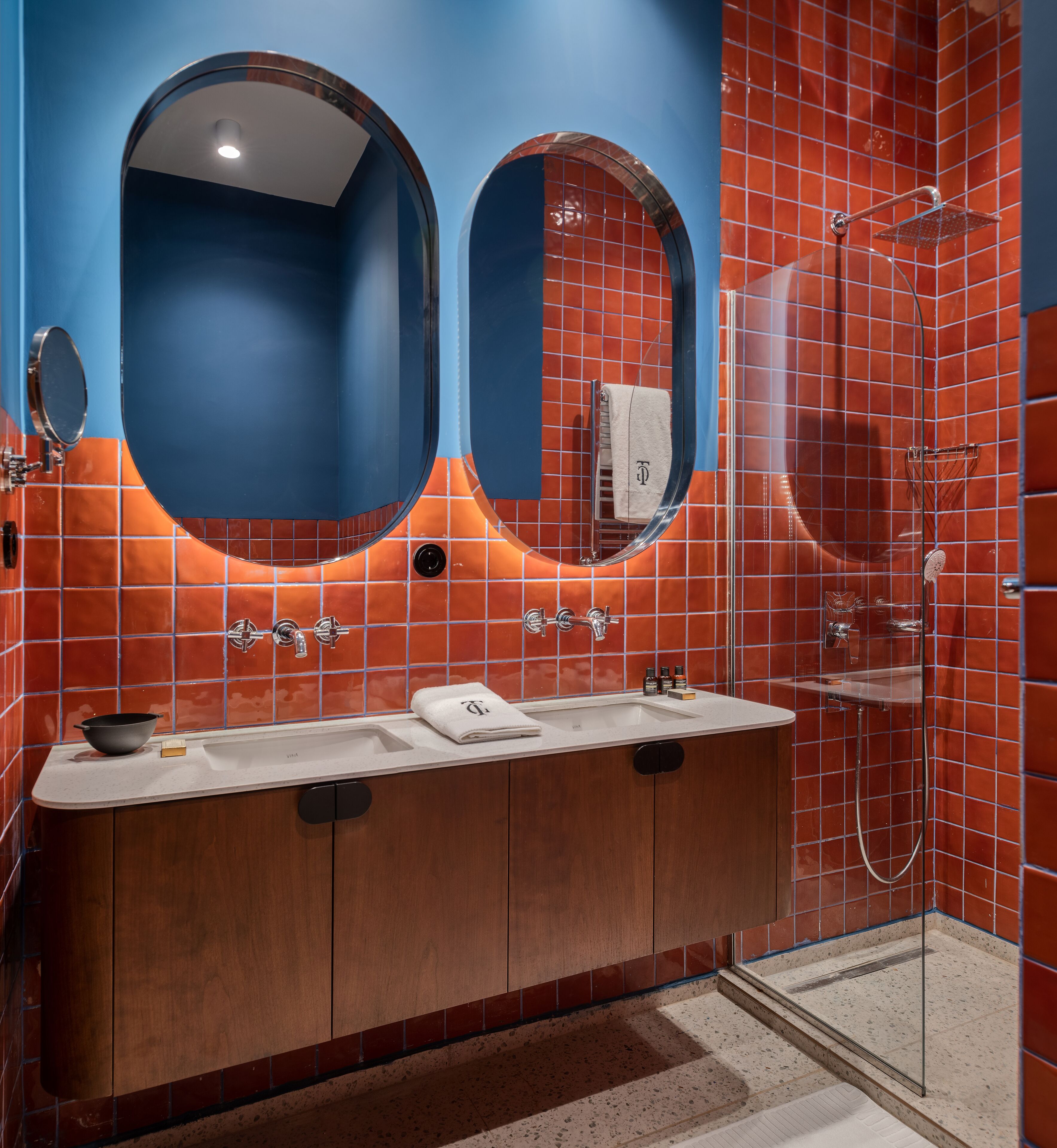 shower, hydromassage showerhead, designer toiletries, hair dryer