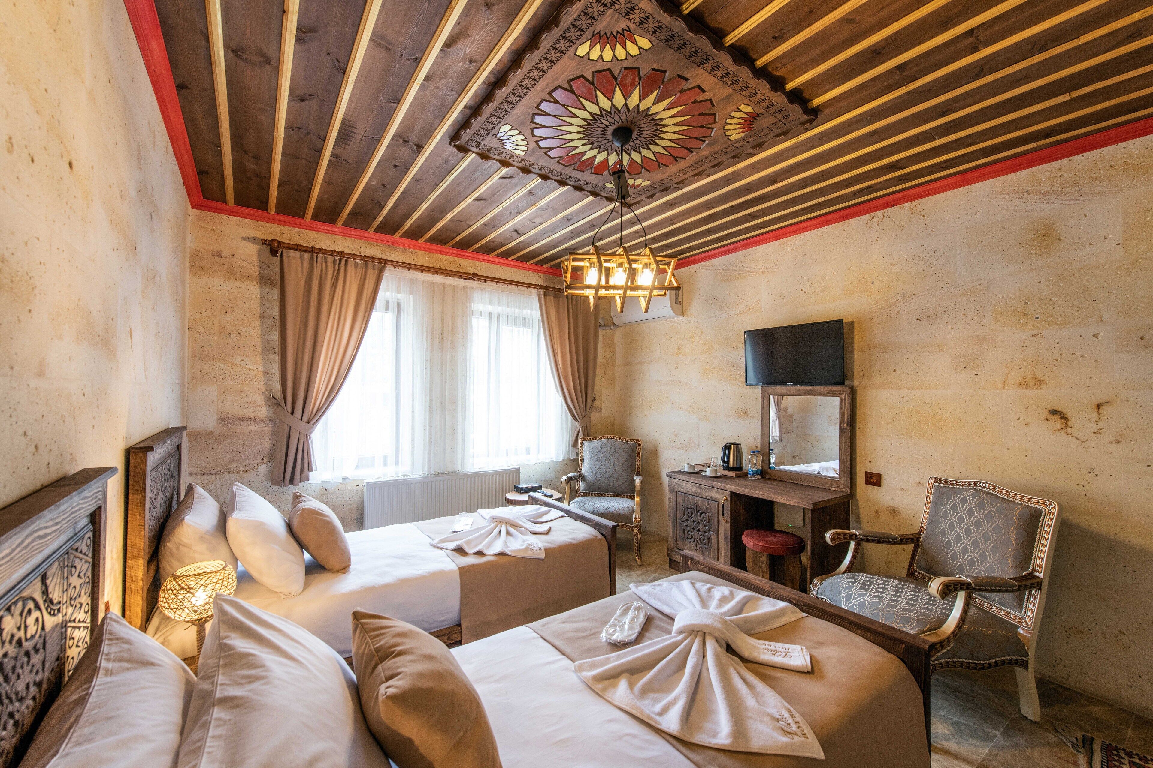 standard twin room | premium bedding, minibar, in-room safe, individually decorated