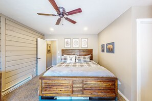 2 bedrooms, Internet, bed sheets