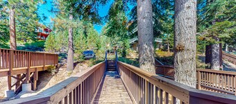 Mountain-view condo with 2 decks, washer/dryer, & shared pool/hot tub