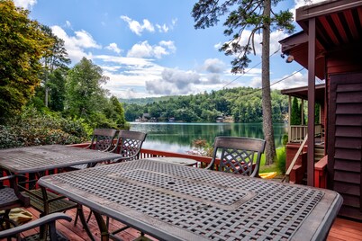 Lake Rabun vintage boathouse with two suites & amazing views
