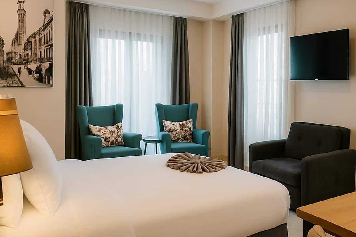 1 bedroom, premium bedding, minibar, in-room safe