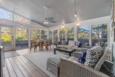 Dewey Beach home with enclosed lanai, hot tub, patio & firepit - 1 dog welcome