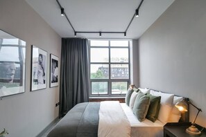 2 bedrooms, iron/ironing board, WiFi, bed sheets - Manhattan | The Heim Residences (Manchester)