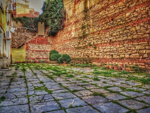 TOP Center Art guest apartment EVMOLPIAS near Roman stadium