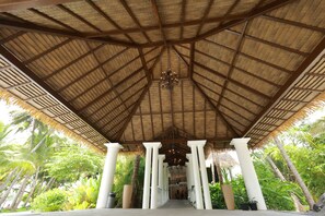 Lobby - Lagoon Sarovar Premiere Resort, Pondicherry (Puducherry)