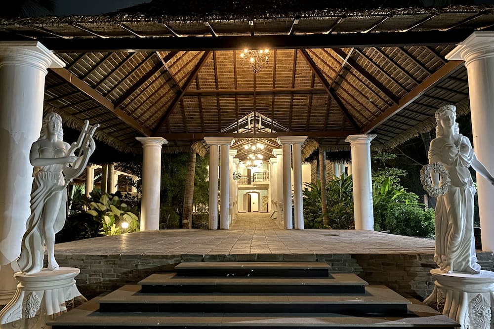 Lagoon Sarovar Premiere Resort, Pondicherry
