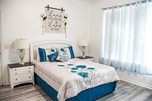4 Schlafzimmer, Bügeleisen/Bügelbrett, WLAN, Bettwäsche