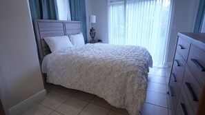 4 bedrooms, free WiFi, bed sheets