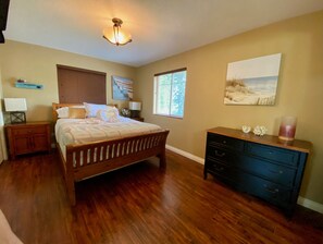 3 Schlafzimmer, Bügeleisen/Bügelbrett, kostenloses WLAN, Bettwäsche