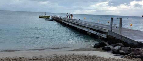 Platja a a prop