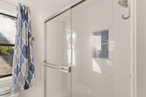 Haartrockner, Toilettenpapier