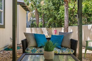 Terrace/patio - Private 3BR/3BA house in West PCB. 5 minute walk to the beach! (Panama City Beach)