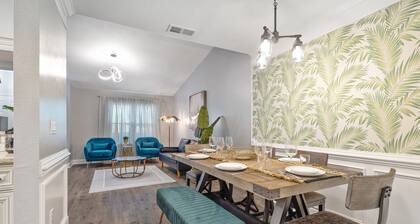 Modern Townhome less than 5 miles from FSU- 3b/2b
