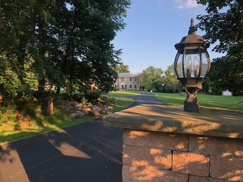 Elegant Poconos estate close to Kalahari, GreatWolf, with  4 1/2 serene acres 